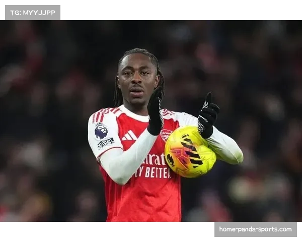 萨卡右路突破助攻埃泽破门展现枪手边路进攻威胁